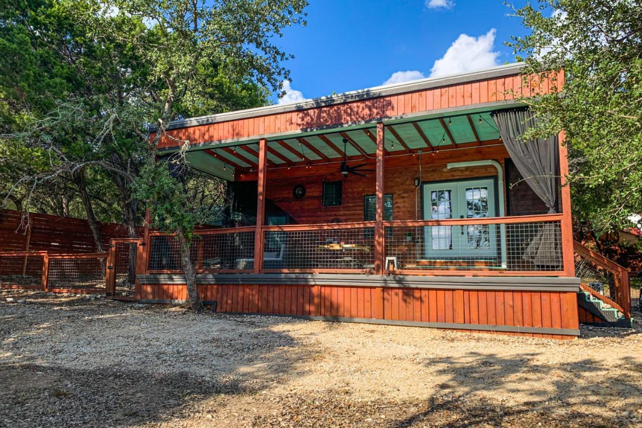 Chimney Rock Tiny Home Canyon Lake Exterior photo